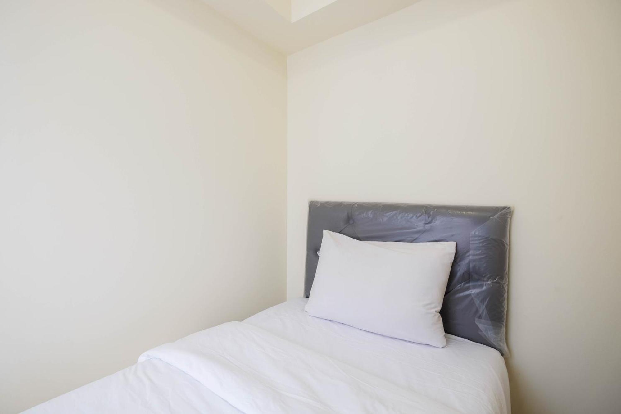 Brand New And Simple 2br At Meikarta By Travelio Apartemen Bekasi