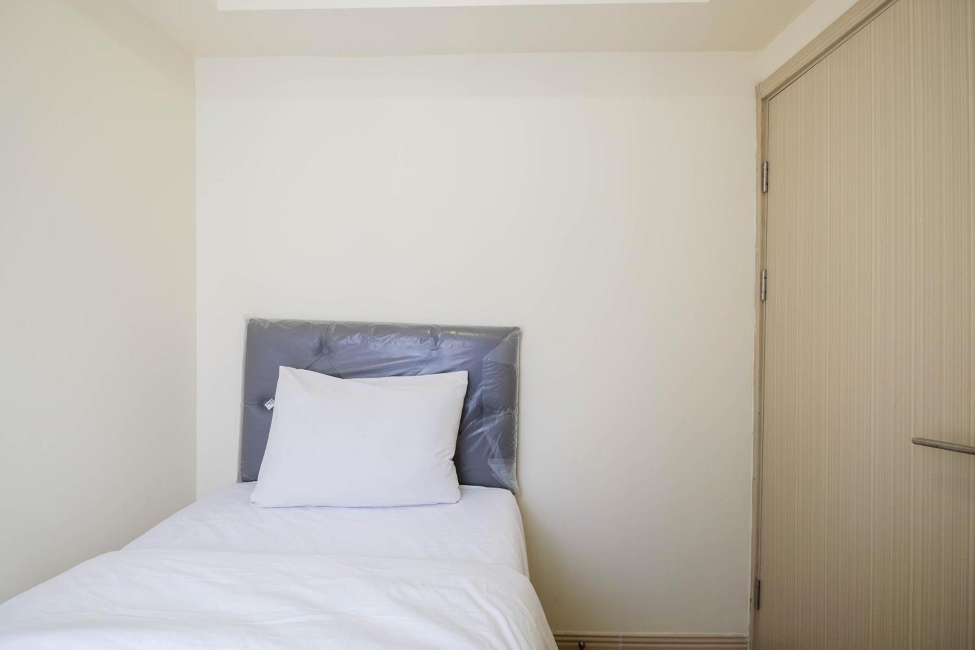Brand New And Simple 2br At Meikarta By Travelio Apartemen